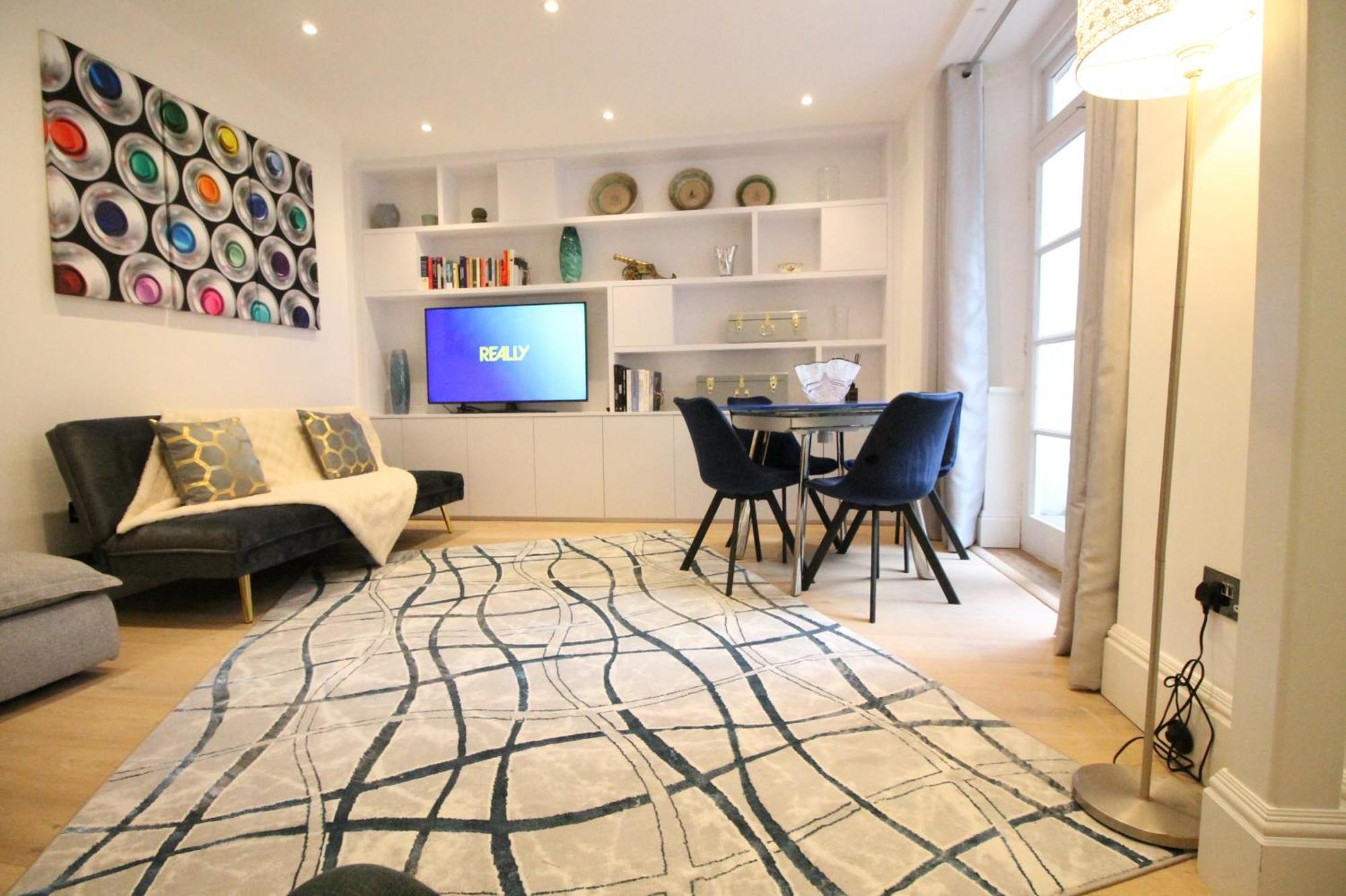 Stylish And Chic Flat 2bed 2bath In Notting Hill Apartment London